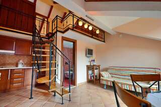 Апартаменты Apartments Ivetić Котор Двухуровневый номер-студио с видом на сад-4