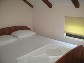 Апартаменты Apartments Ivetić Котор Апартаменты с 1 спальней, вид на сад-11